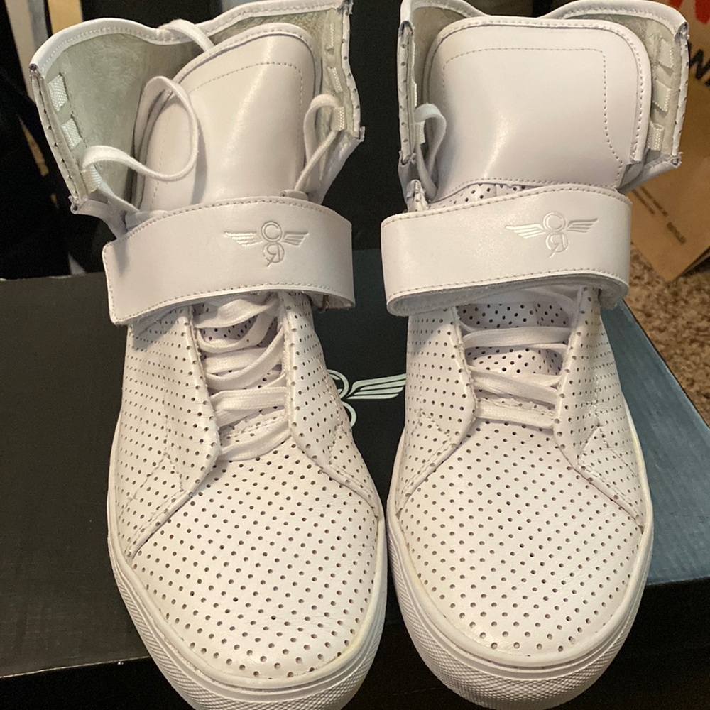 Creative Recreation Geno White Perfs